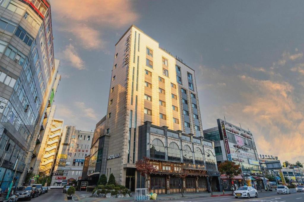 Business Design Hotel Luv Incheon Exterior photo